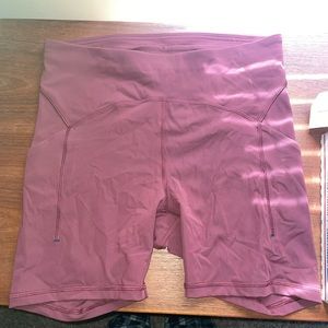Lululemon Power Thru High-Rise Short 6"